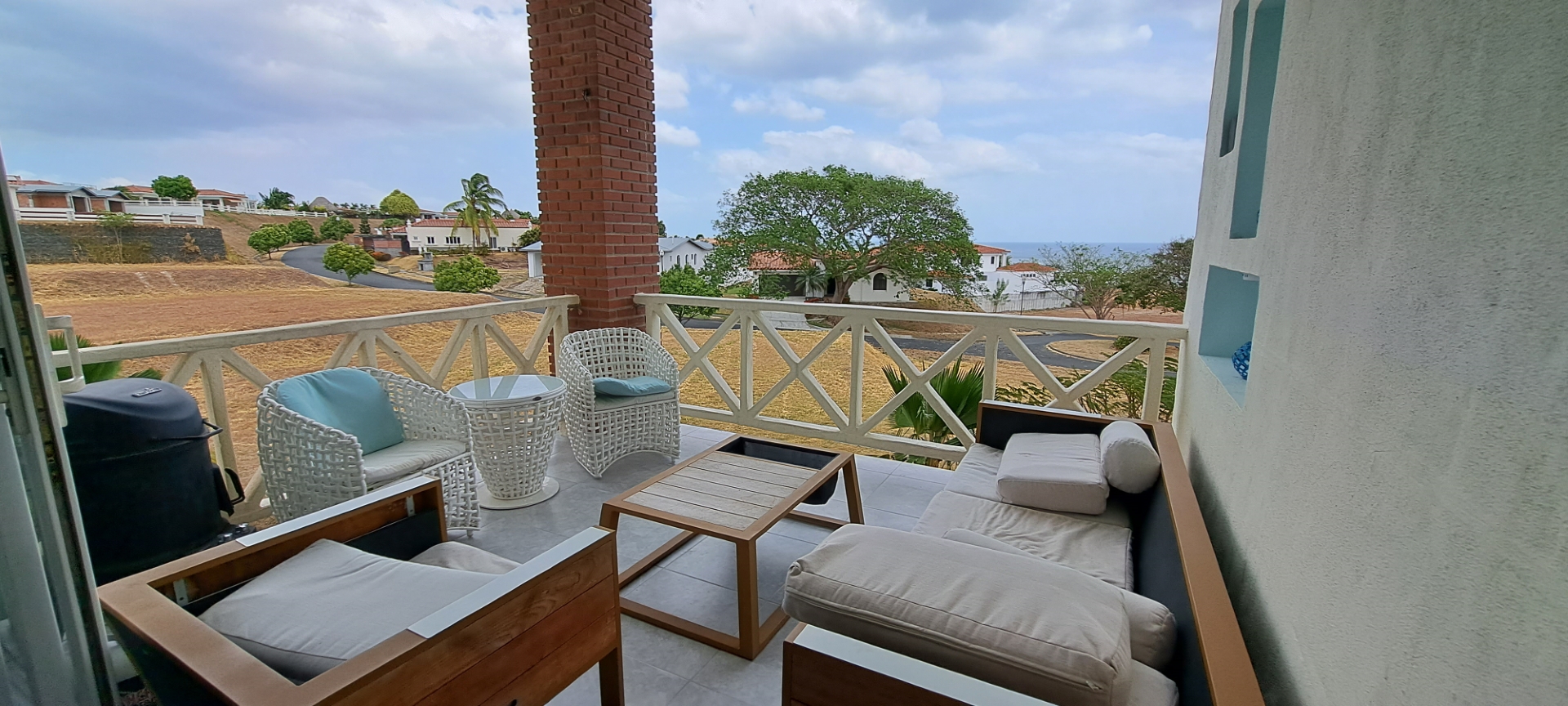OCEAN VIEW APARTMENT FOR RENT IN ROCAMARINA, VISTA MAR BEACH & GOLF