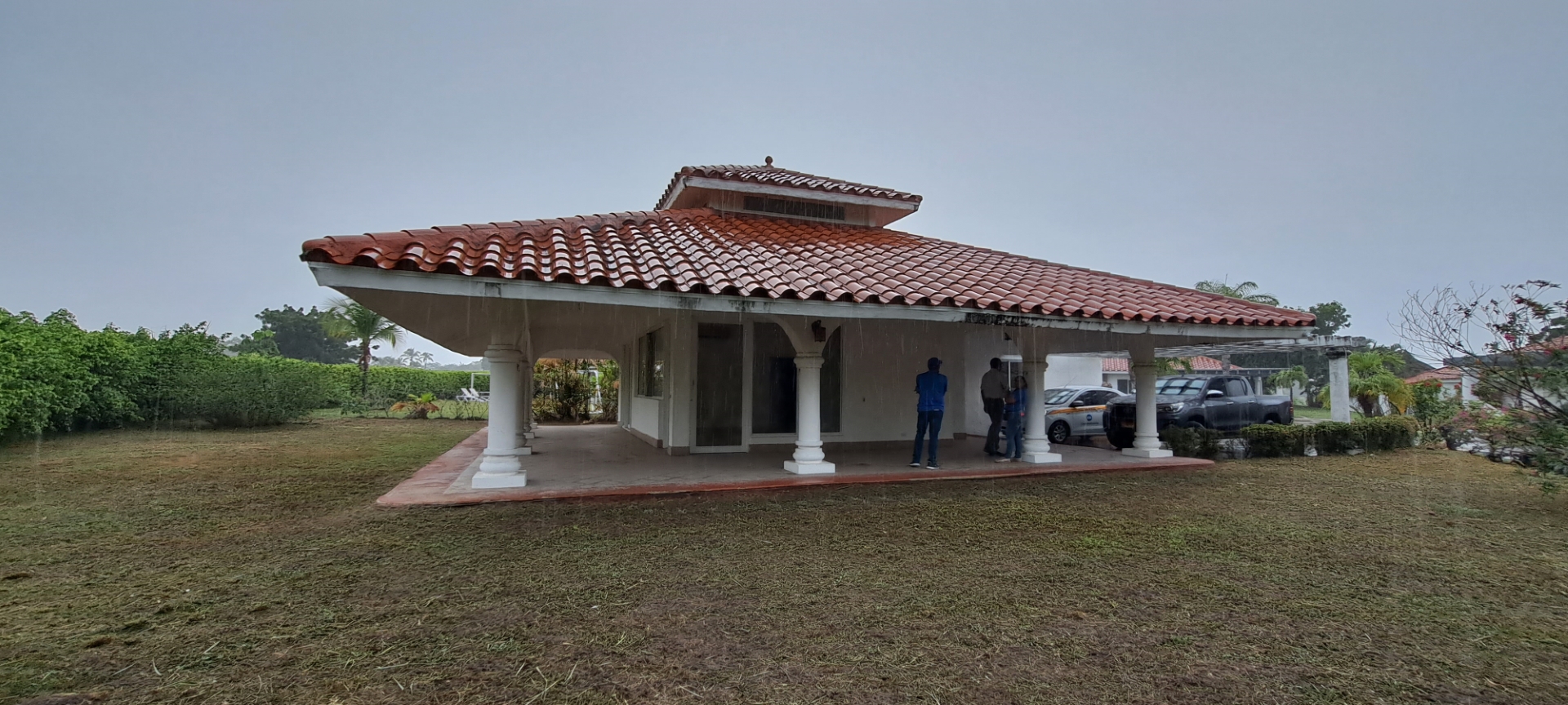 FIXERUPPER FAMILY HOME IN VISTA MAR GOLF AND MARINA FOR SALE